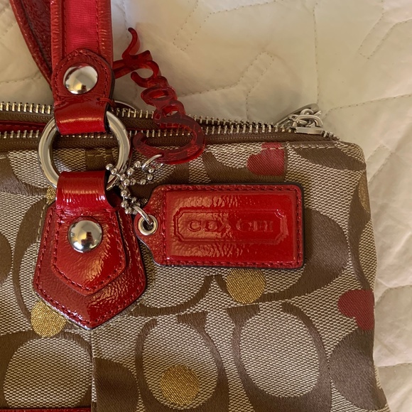 Coach purse - Picture 4 of 7